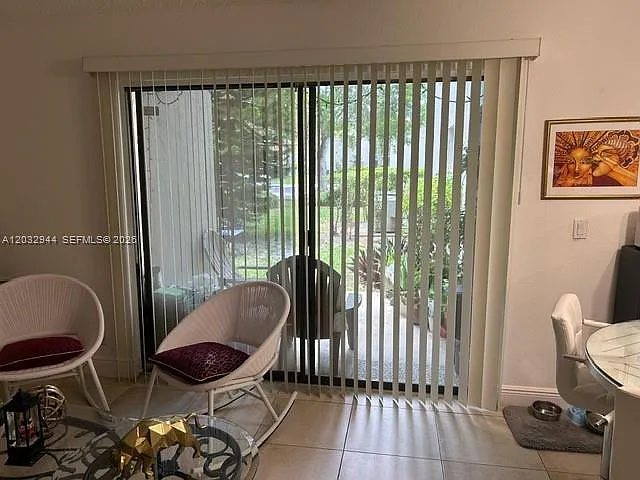 1561 Balfour Point Dr #H — Photo 7