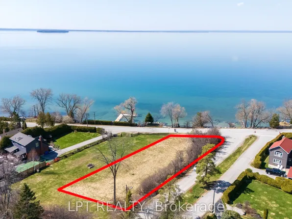 417 Lake Dr E, Georgina, ON L0E 1S0