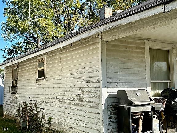 2nd image of 717 Olin Ave
