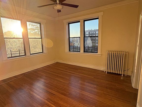 3rd image of 22 73rd St APT 16