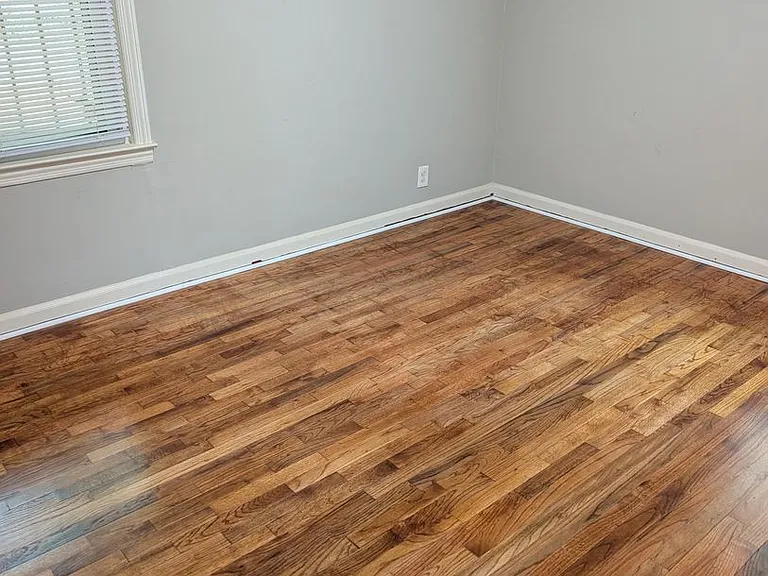 246 Robert E Lee Dr — Photo 2
