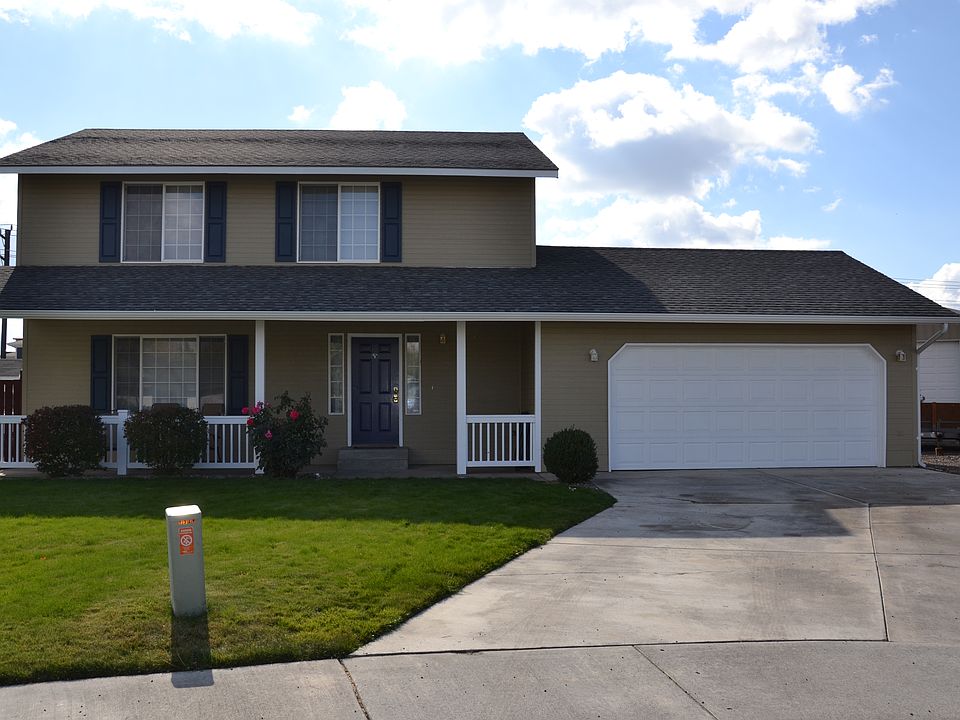 1st image of 1371 E Oasis Cir