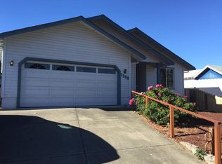 1308 Talent Ave, Talent, OR 97540