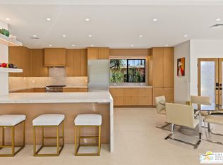 2264 Oakcrest Dr, Palm Springs, CA 92264