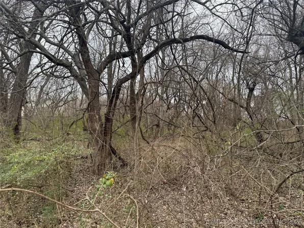 126 Sandow St, Muskogee, OK 74401