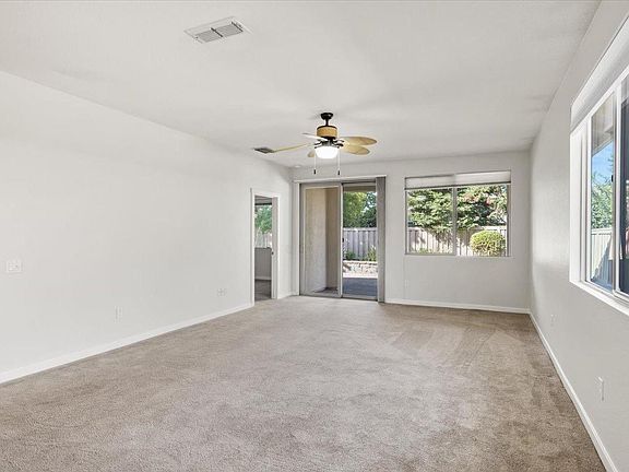 2nd image of 374 Marigold Ln