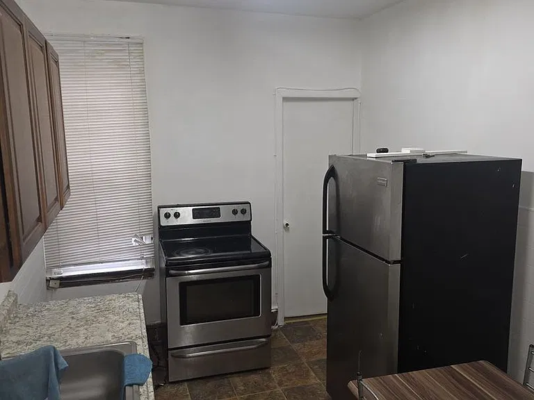 3307 N Park Ave — Photo 2