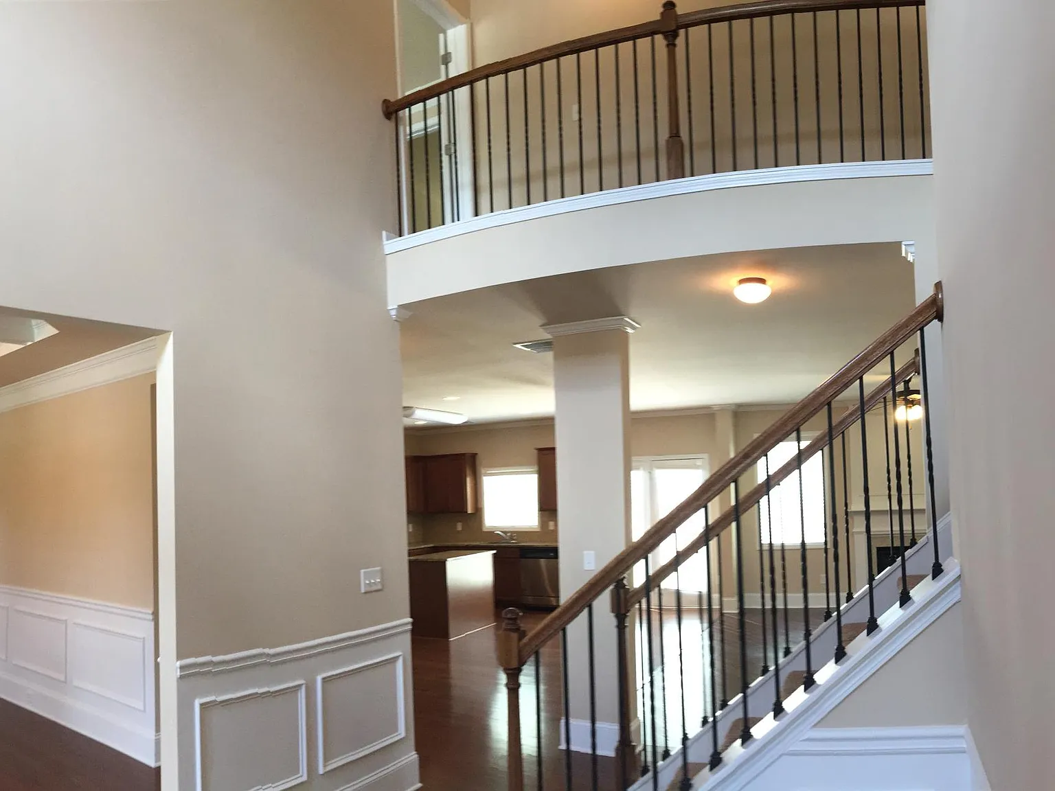 260 Mulberry Drive — Photo 3