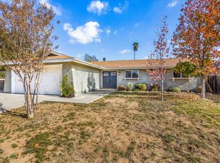 10578 N Almond Ave, Oak View, CA 93022