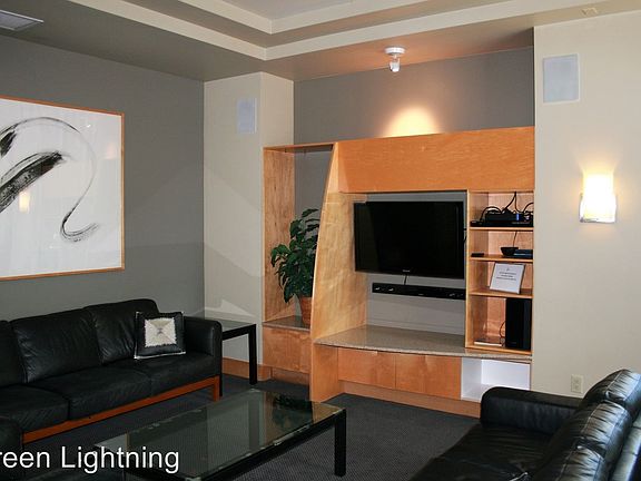 4th image of 1100 106th Ave NE APT 503