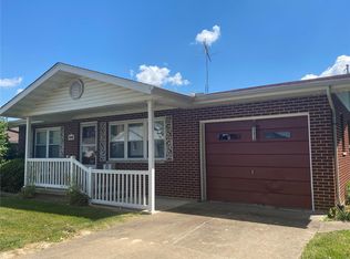 8 Washington Blvd, Chester, IL 62233