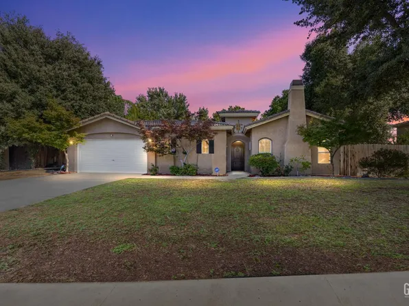 11401 Vauxhall Bridge Dr, Bakersfield, CA 93311