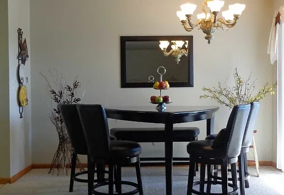 Regent Square 2-bedroom apartment