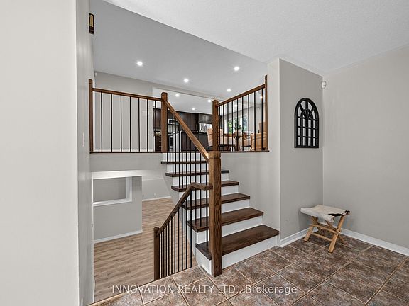 5th image of 504 Thomas St