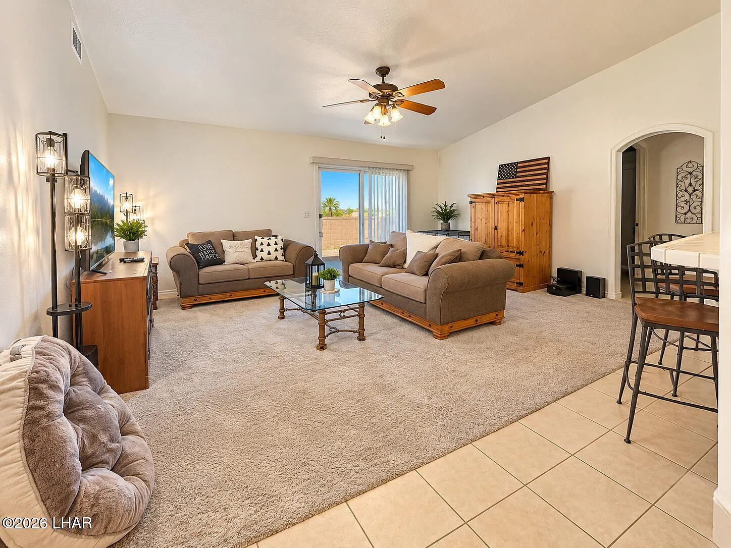 3 bed, 2.0 bath, 1574 sqft, $2,500 — Photo 3