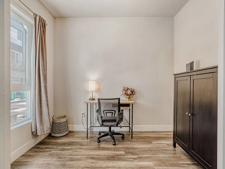 5594 W 10th Pl — Photo 18