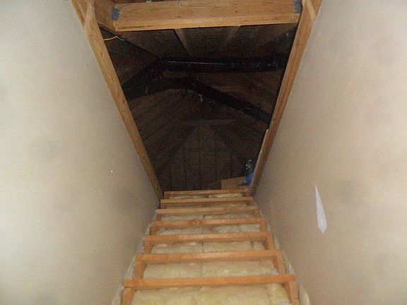 4th image of 11513 McNair Cir
