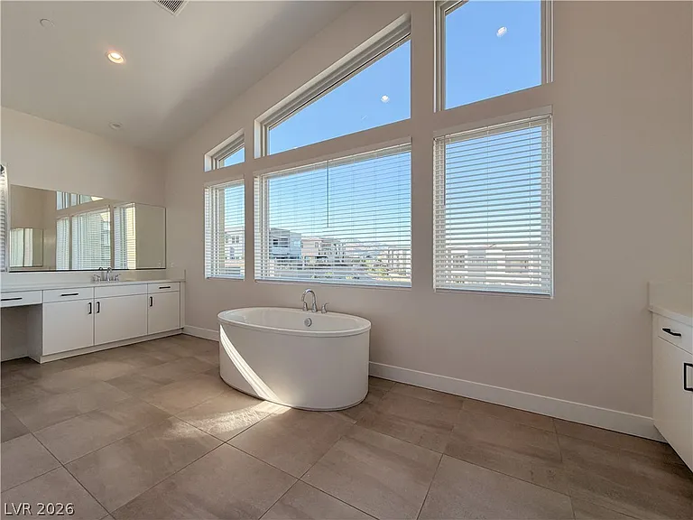 10761 Canyon Bloom Dr — Photo 66