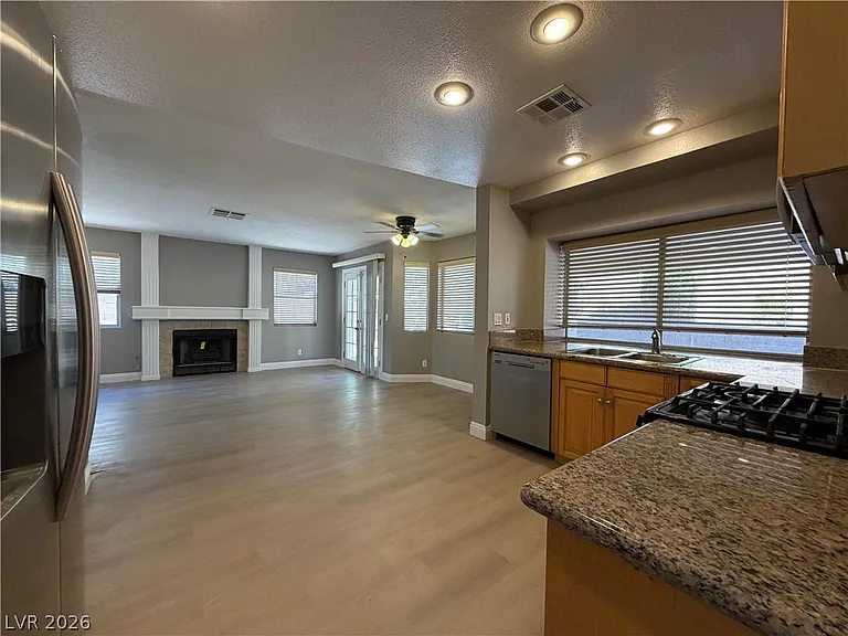 3045 Marsh Ct — Photo 8