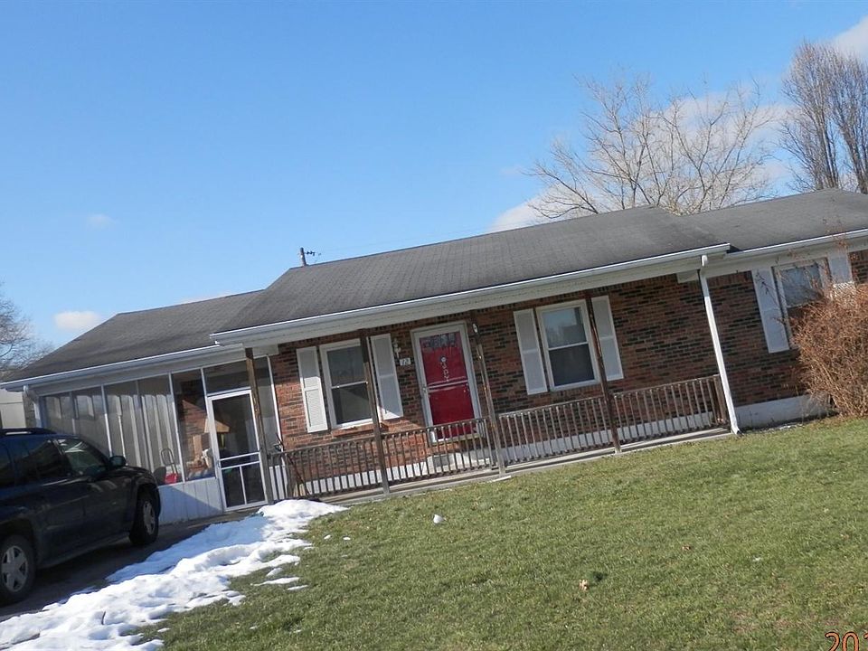 1st image of 12 Westview Dr