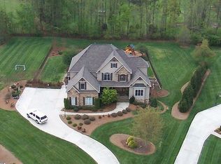 145 Brightleaf Ln, High Point, NC 27265