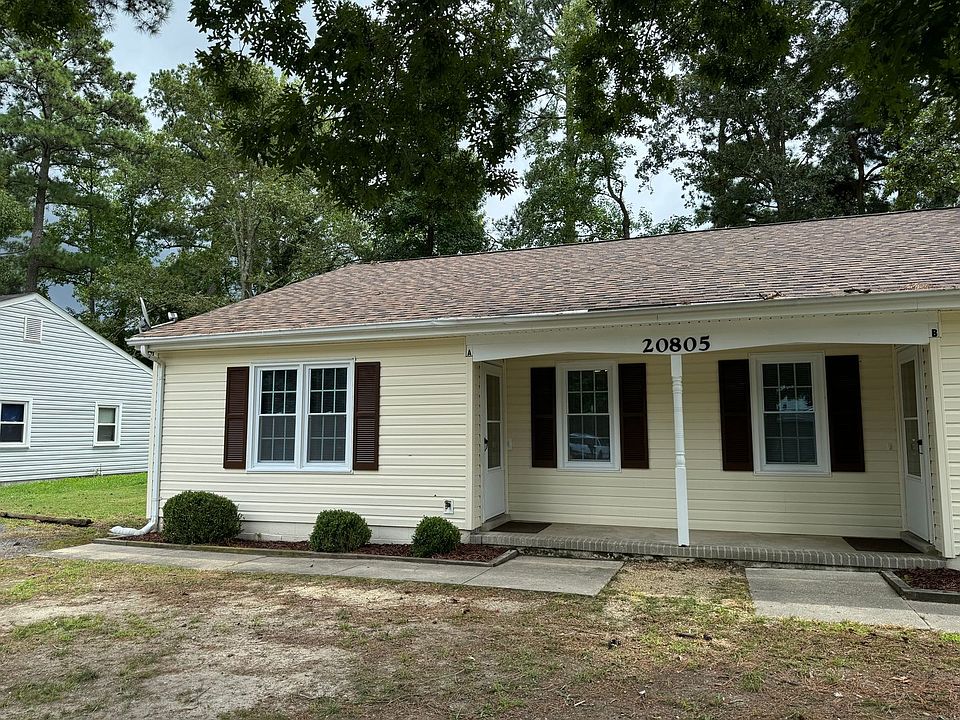 1st image of 20805A Shaker Dr