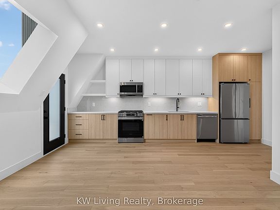 3rd image of 96 Belgravia Ave