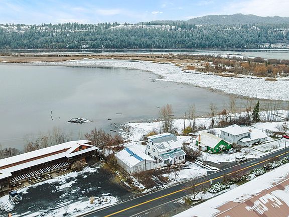 3rd image of 114 Coeur D Alene