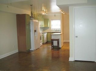 1107 E Ocean View Ave APT 8, Norfolk, VA 23503