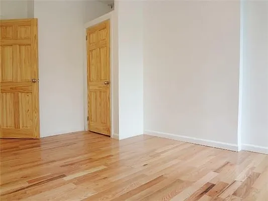 Rented by I & I New York | media 2