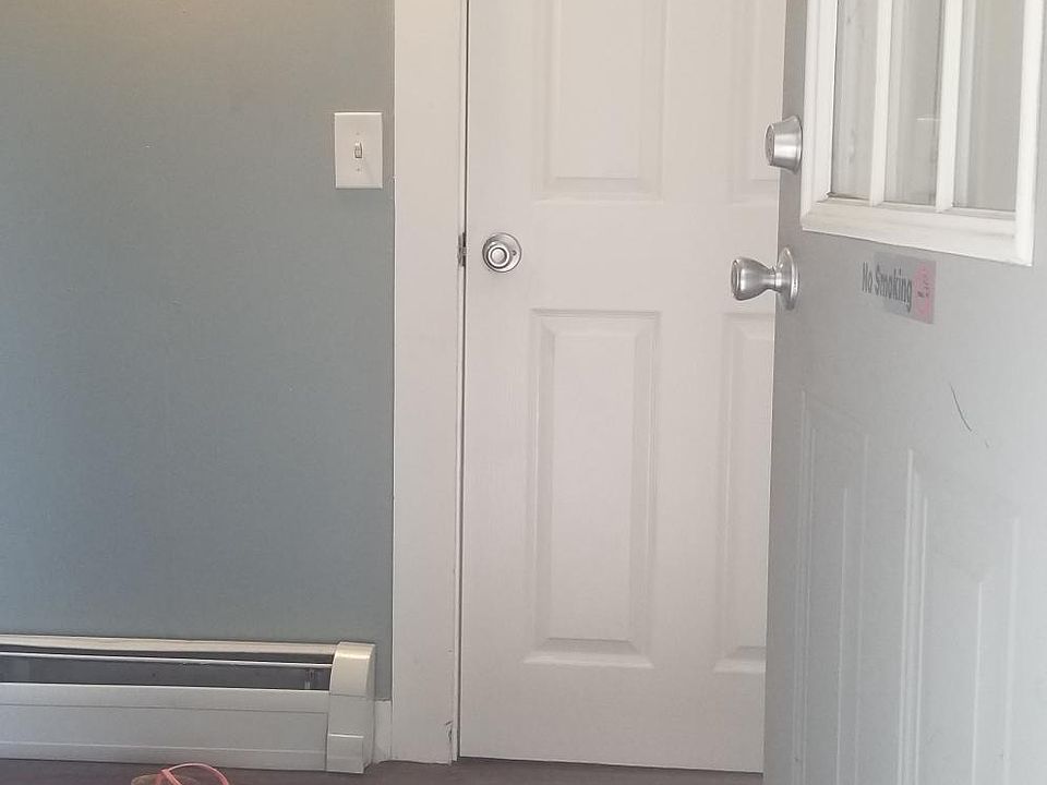 Side entry and Mudroom