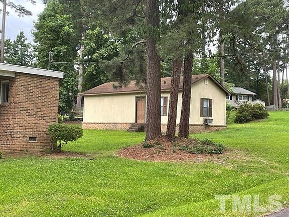 4th image of 1013 Lemmond Dr