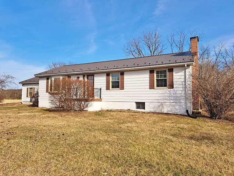 903 Old Carlisle Rd — Photo 46