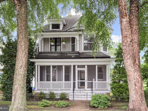 202 Jefferson St, Delaware City, DE 19706