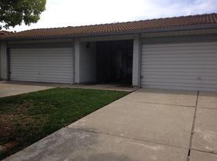 6431 Village Green Dr, Stockton, CA 95210
