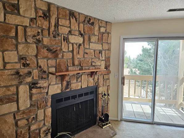 912 Tenderfoot Hill Rd APT 204, Colorado Springs, CO 80906