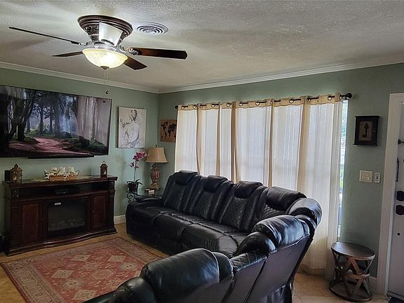 3rd image of 4153 NW 47th Terrace