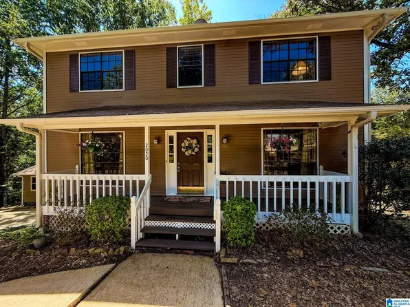 2020 Diane Ln, Alabaster, AL 35007