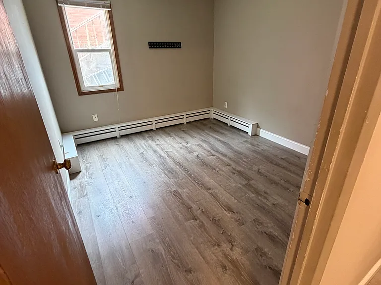 1505 Steensland Dr #3 — Photo 8