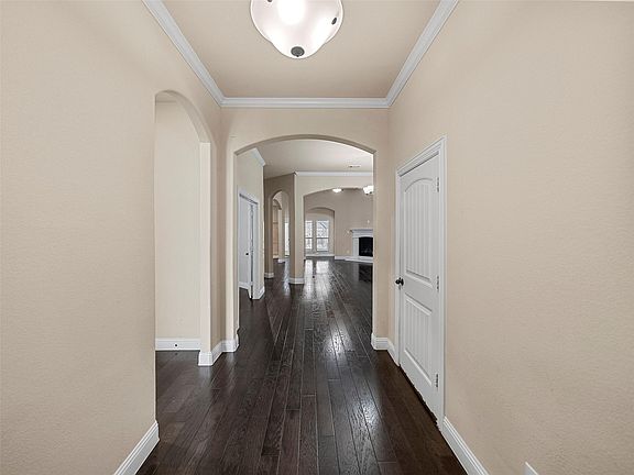 4th image of 10412 Fort Davis Pl