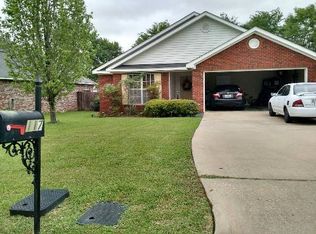 117 Winthrop Ct, Dothan, AL 36305