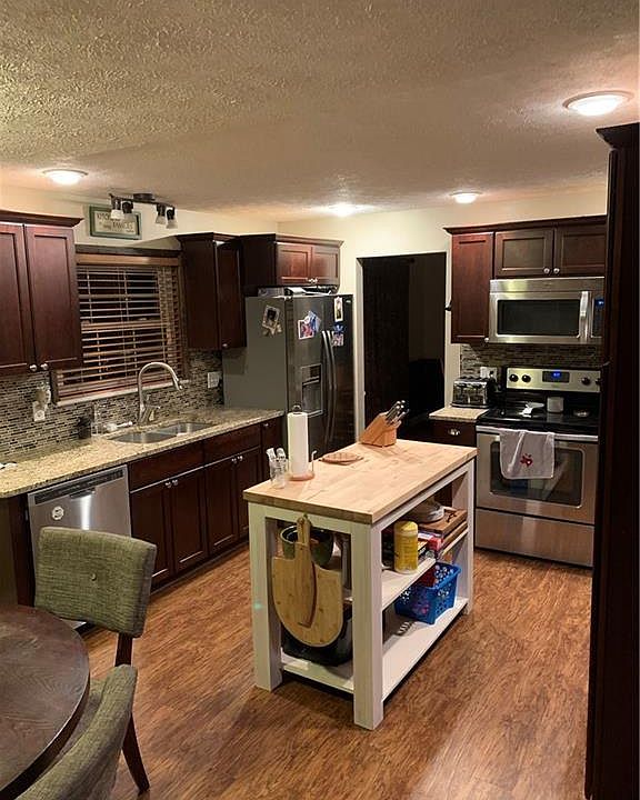 2nd image of 375 Mecca Dr