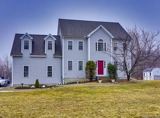 580 High Rock Rd, Fitchburg, MA 01420