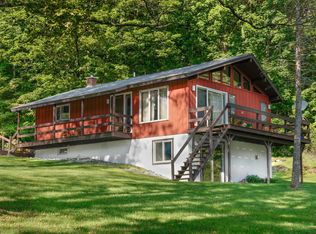 1876 Blackmer Boulevard, Stockbridge, VT 05772