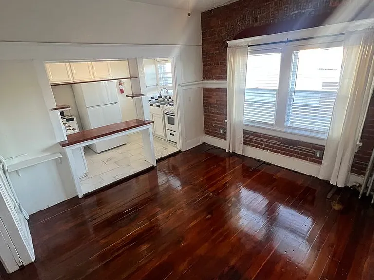 15 Paloma Ave — Photo 33