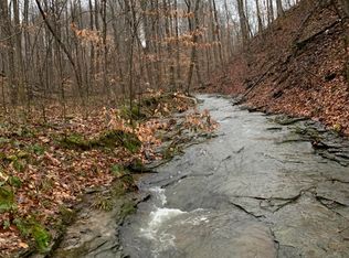 200 Willard Stone Rd, Breeding, KY 42715