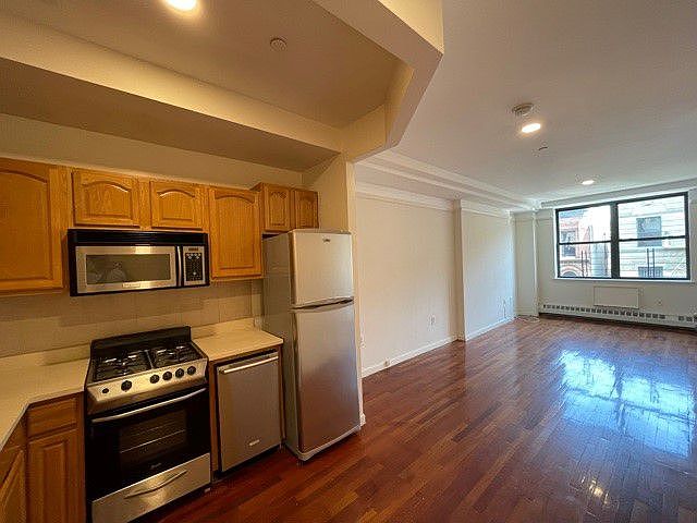 1st image of 276 W 119th St APT 5D