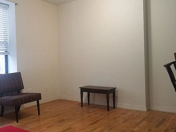 4th image of 123 E 102nd St APT 2E