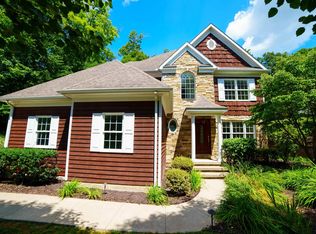 4310 Brettwood Ln, Morgantown, WV 26508