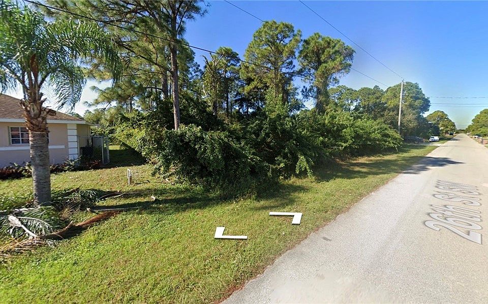 2nd image of 4633-4635 26th St SW